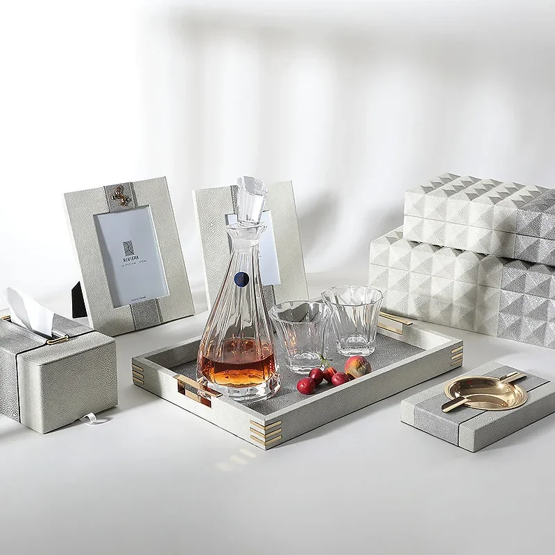Leather Tabletop Accessories L - огляд і ціна Bamboo Photo Frame